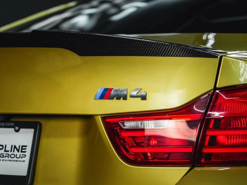 Used 2015 BMW M4 Coupe RWD image 24