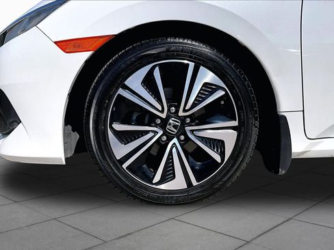 Used 2017 Honda Civic EX-L image 11