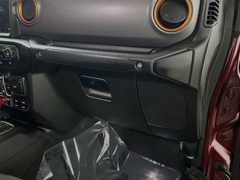 Used 2022 Jeep Gladiator Mojave image 35