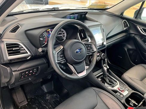 Used 2024 Subaru Forester Touring image 8