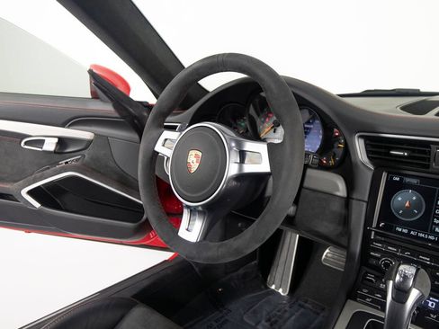 Certified 2015 Porsche 911 GT3 RWD image 36