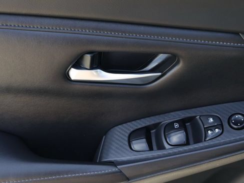 Used 2021 Nissan Sentra S FWD image 24