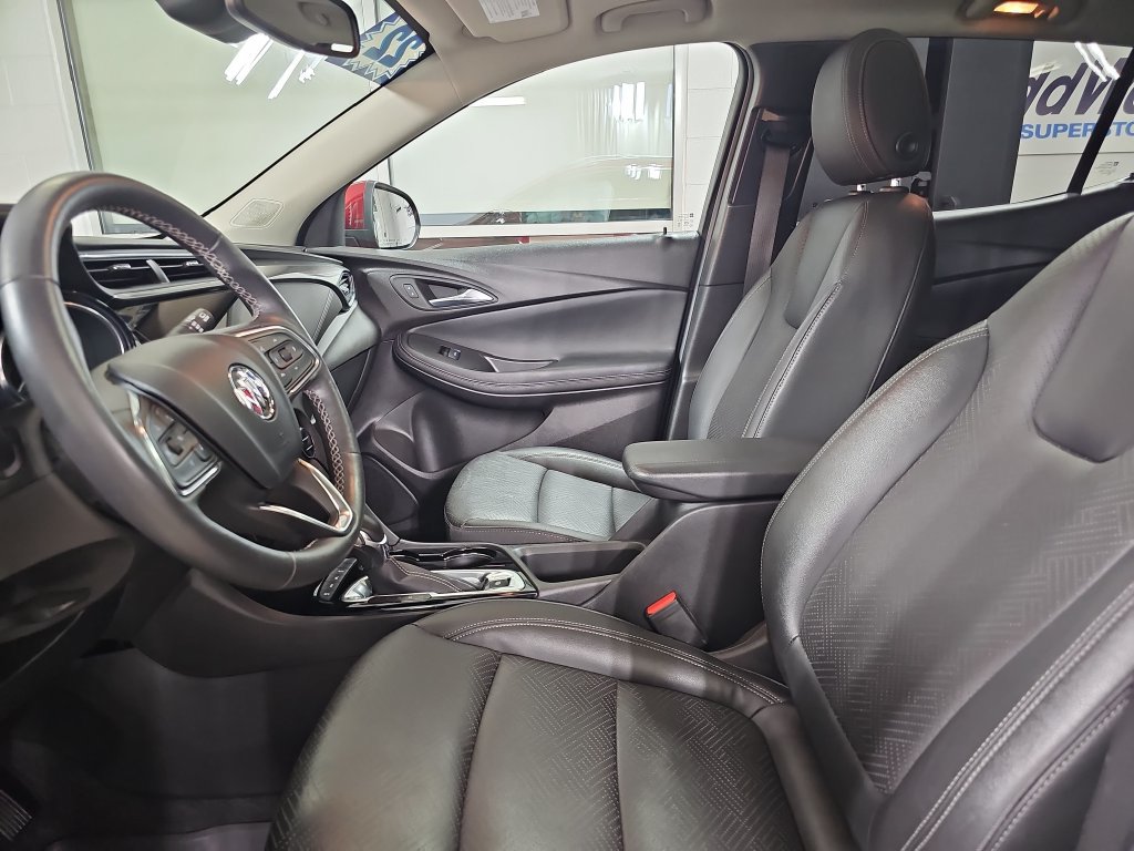 Used 2022 Buick Encore GX Essence w/ Experience Buick Package AWD/4WD image 19