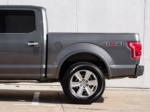 Used 2015 Ford F150 Platinum image 18