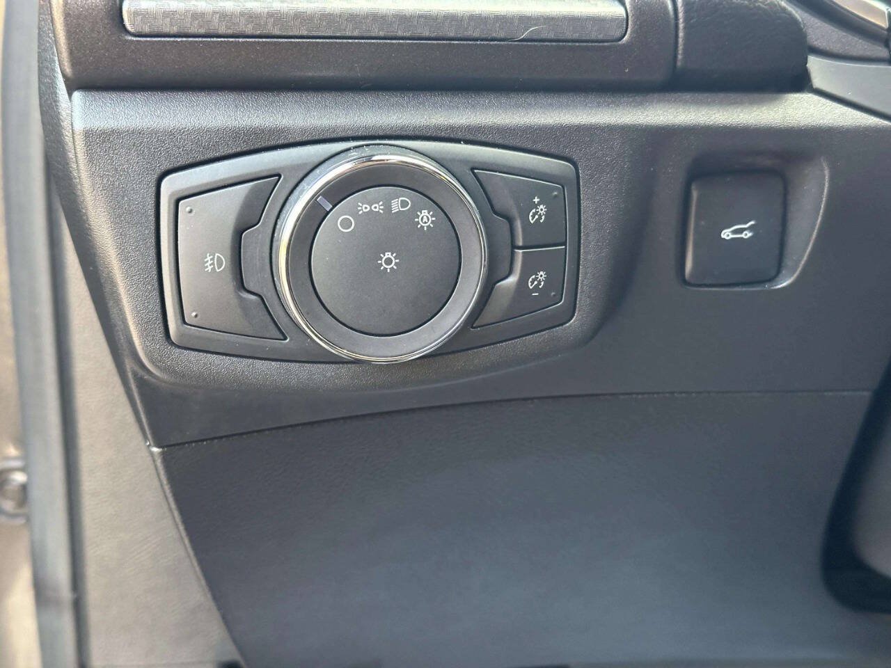 Used 2017 Ford Fusion Sport w/ Equipment Group 401A AWD/4WD image 26