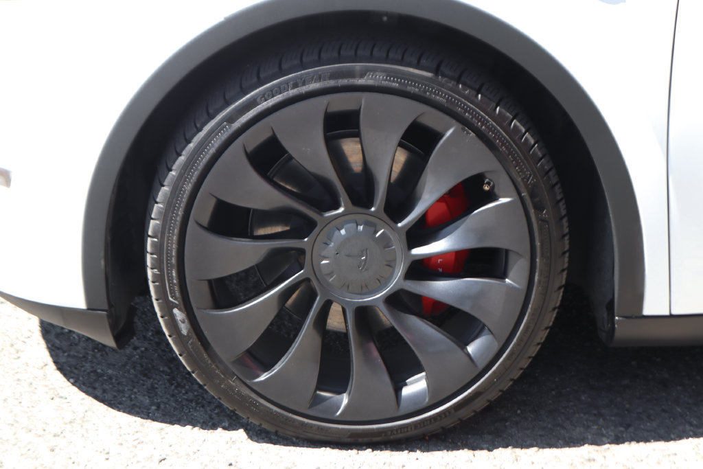 Used 2023 Tesla Model Y Performance AWD/4WD image 42