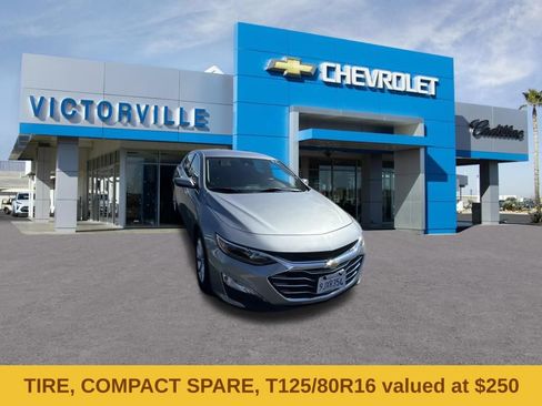 Used 2024 Chevrolet Malibu LT FWD image 3