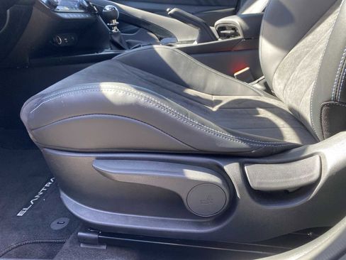 Certified 2025 Hyundai Elantra N image 19