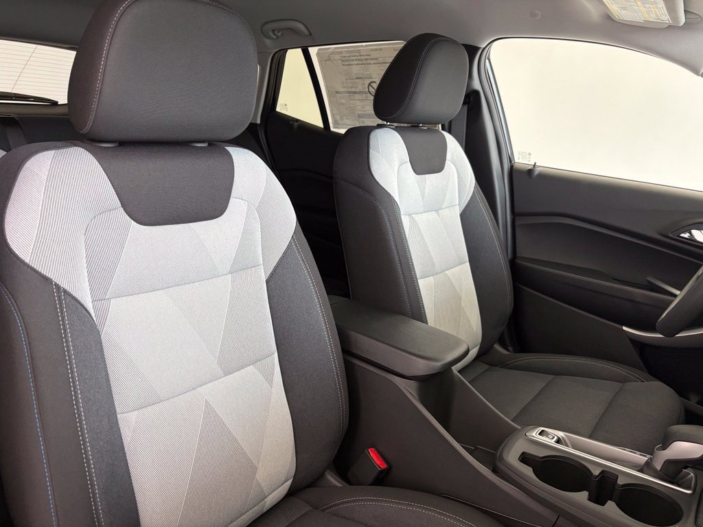 New 2026 Chevrolet Trax LS w/ LS Convenience Package FWD image 35