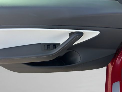 Used 2018 Tesla Model 3 Performance AWD/4WD image 27