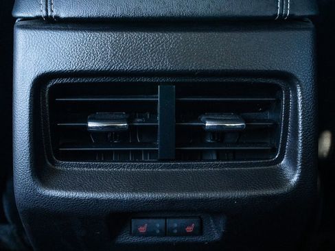 Used 2018 Ford Edge Titanium w/ Equipment Group 302A image 42