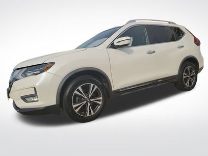 Used 2017 Nissan Rogue SL w/ SL Premium Package