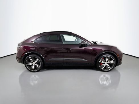 Certified 2024 Porsche Macan Turbo Electric image 8