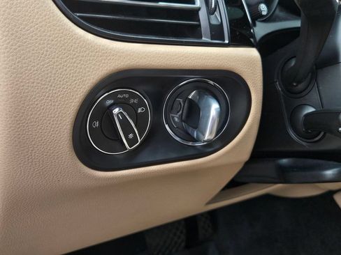 Used 2023 Porsche Macan S AWD/4WD image 20