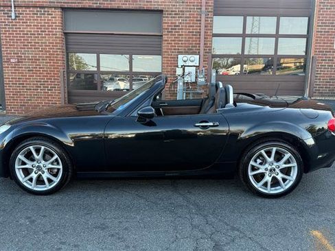 Used 2015 MAZDA MX-5 Miata Grand Touring w/ Premium Package image 13