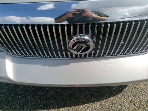 Used 2005 Mercury Grand Marquis LS RWD image 22
