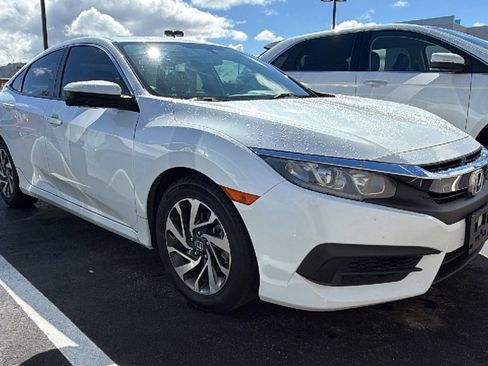 Used 2018 Honda Civic EX image 1