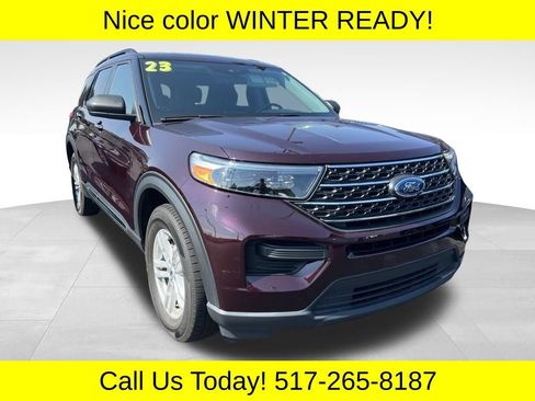 Used 2023 Ford Explorer XLT w/ Class IV Trailer Tow Package image 1