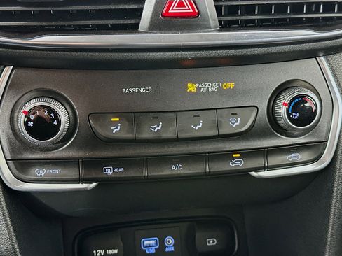 Used 2019 Hyundai Santa Fe SE FWD image 23