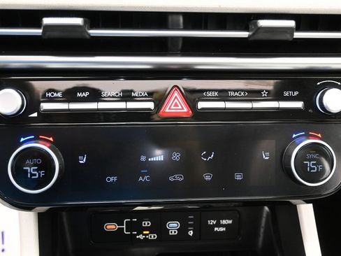 Used 2025 Hyundai Tucson SEL AWD/4WD image 21