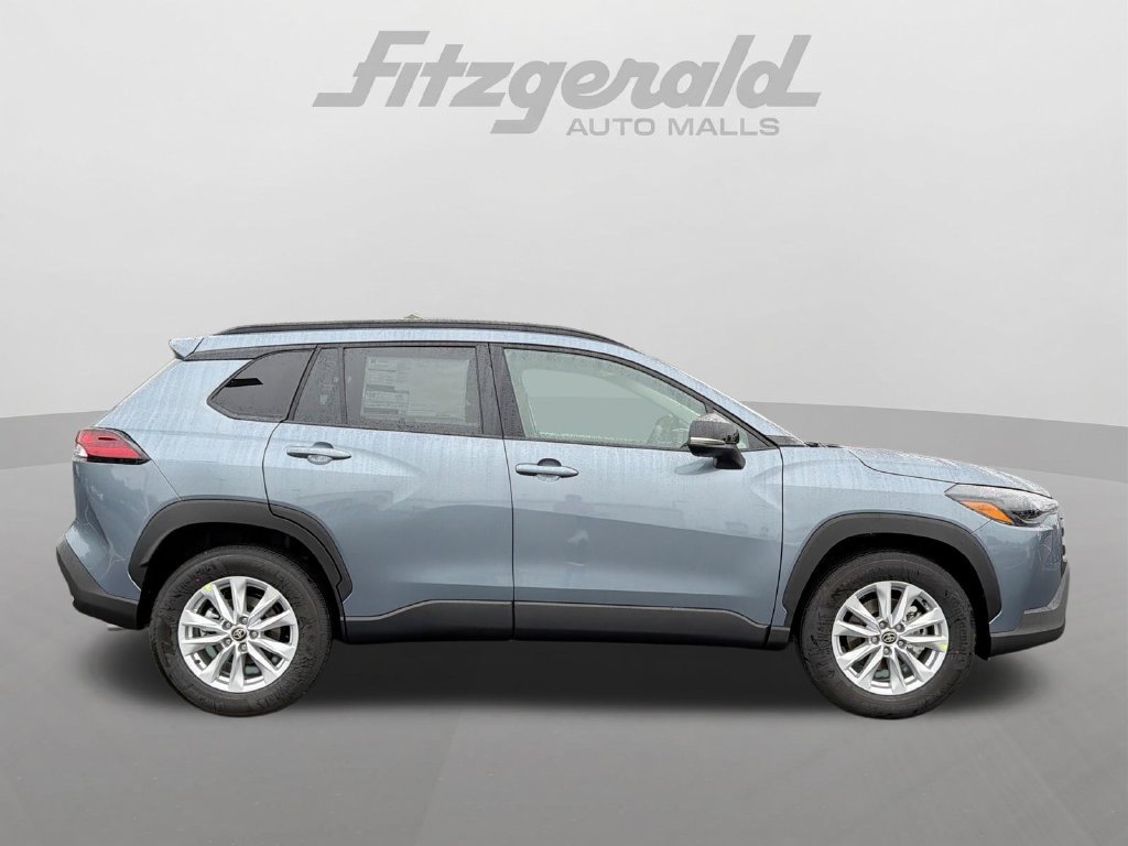 New 2026 Toyota Corolla Cross LE w/ Moonroof Package AWD/4WD image 13