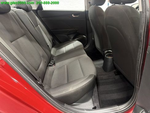 Used 2019 Hyundai Accent SE FWD image 10