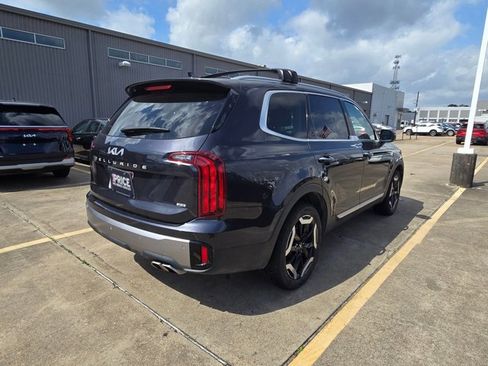 Used 2025 Kia Telluride S image 5
