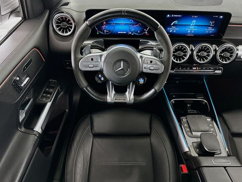 Used 2023 Mercedes-Benz GLB 35 AMG 4MATIC image 22
