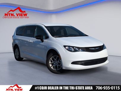 Used 2025 Chrysler Voyager LX