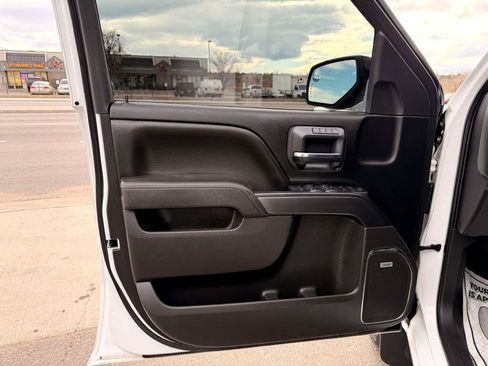 Used 2017 GMC Sierra 1500 SLT w/ All Terrain Package image 16