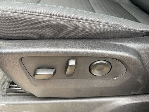 Used 2026 Chevrolet Silverado 1500 LT image 10