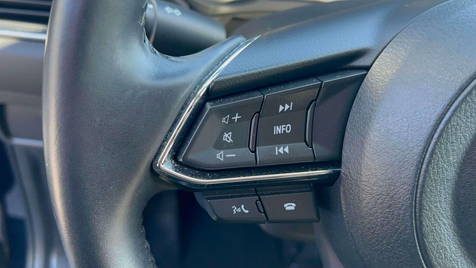 Used 2023 MAZDA CX-5 AWD 2.5 S w/ Select Package image 25
