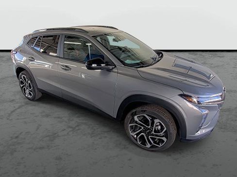 New 2026 Chevrolet Trax RS w/ Driver Confidence Package image 4