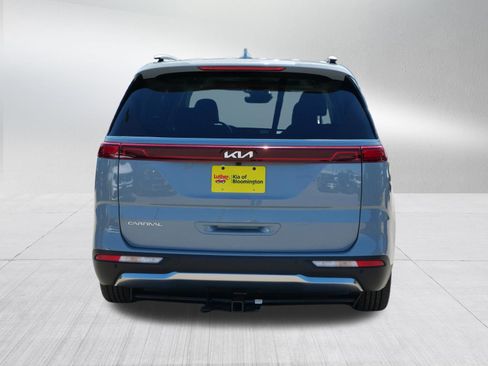 Used 2024 Kia Carnival SX Prestige FWD image 6