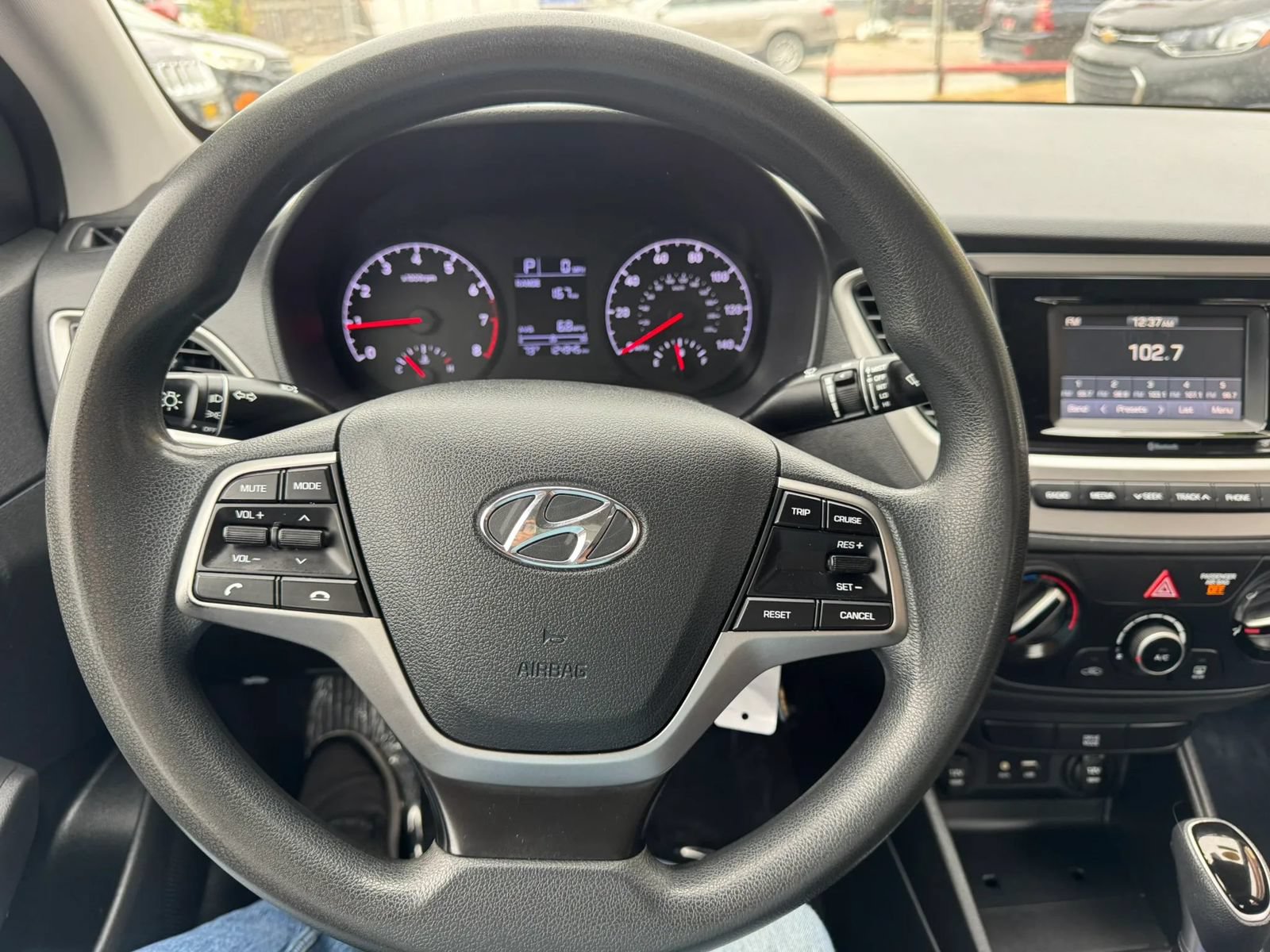 Used 2020 Hyundai Accent SE FWD image 16