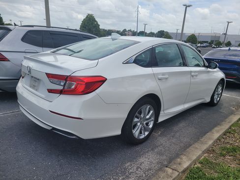 Used 2019 Honda Accord LX image 7