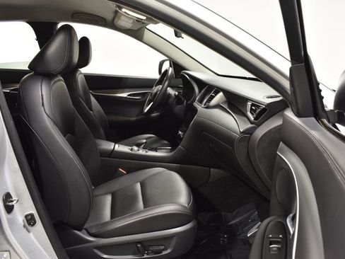 Used 2020 INFINITI QX50 Pure image 31