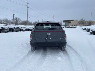 New 2026 Hyundai Kona SE video 3