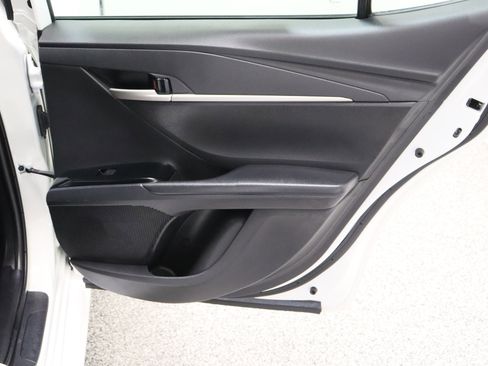 Used 2025 Toyota Camry LE FWD image 32