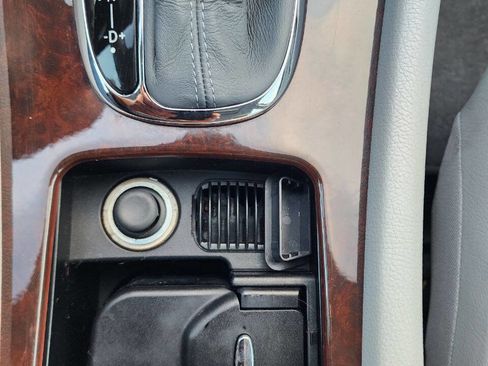 Used 2001 Mercedes-Benz C 320 Sedan image 35