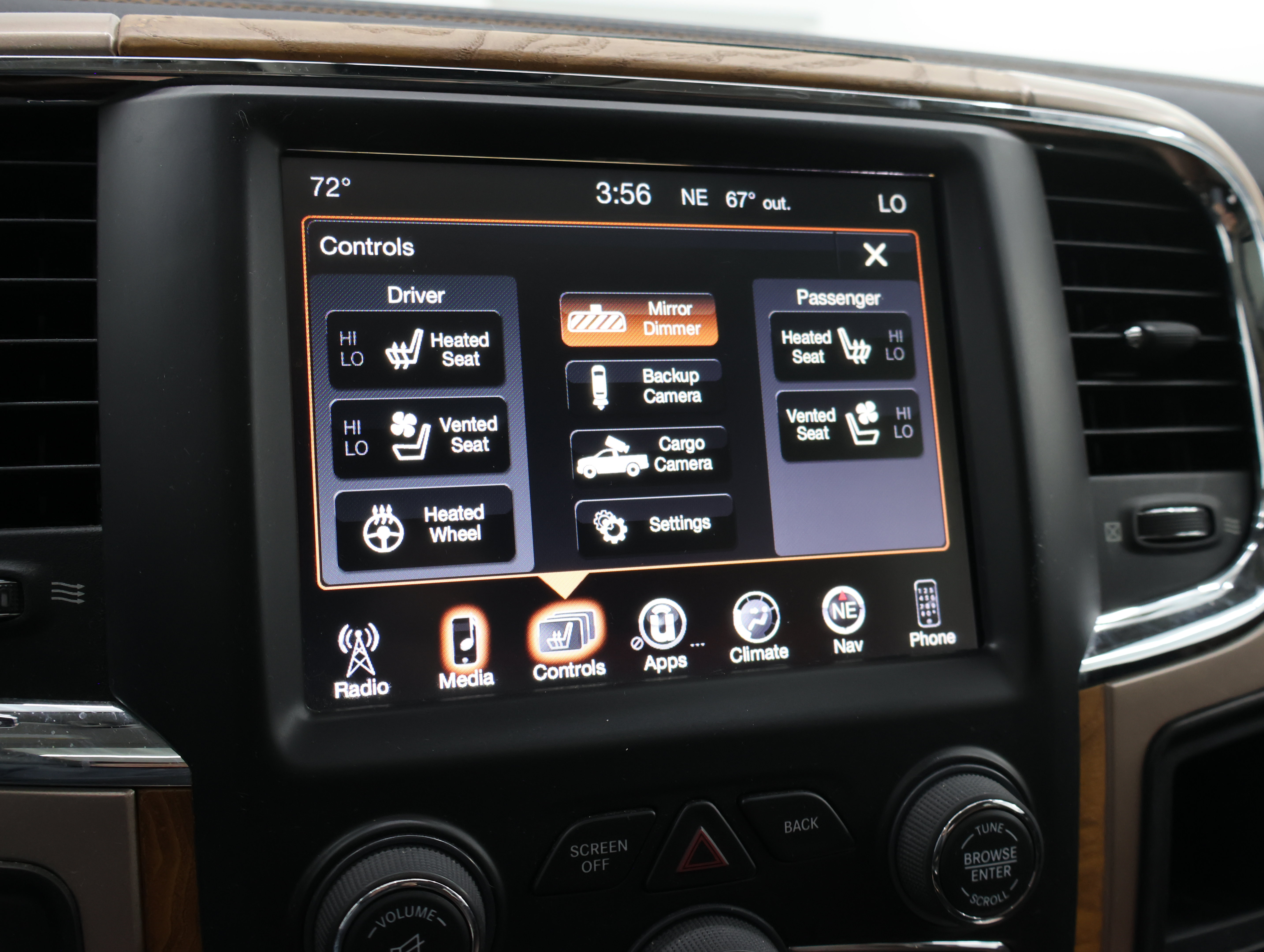 Used 2017 RAM 3500 Laramie Longhorn w/ Convenience Group AWD/4WD image 54