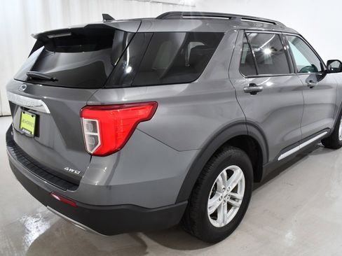 Used 2023 Ford Explorer XLT w/ Equipment Group 202A image 11