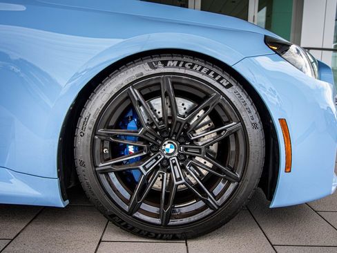 Used 2024 BMW M2 w/ Lighting Package image 21