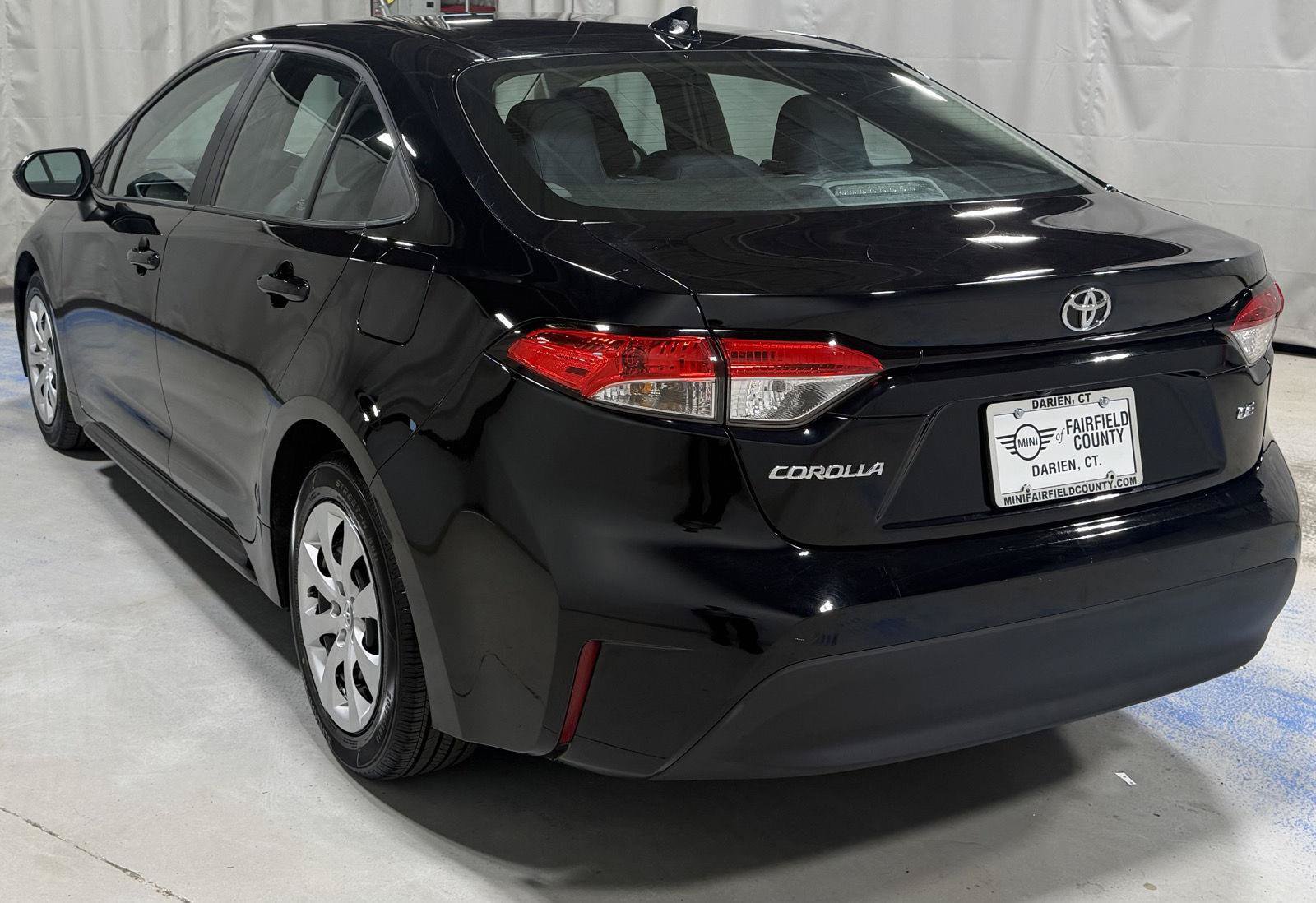 Used 2023 Toyota Corolla LE FWD image 15