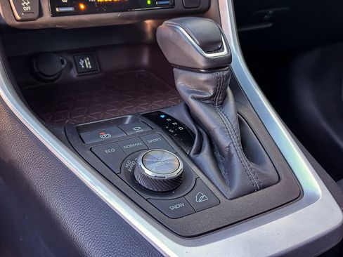 Used 2024 Toyota RAV4 Limited w/ Weather Package image 16