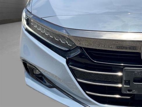 Used 2022 Honda Accord Sport image 5