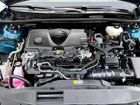 Used 2025 Toyota Camry LE w/ Convenience Package FWD image 31