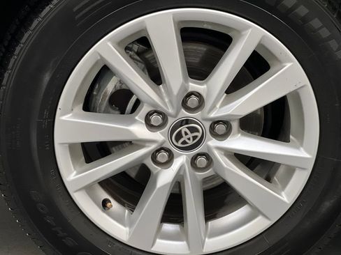 Used 2025 Toyota Camry LE FWD image 64