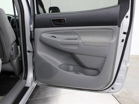 Used 2005 Toyota Tacoma 4x4 Double Cab image 42