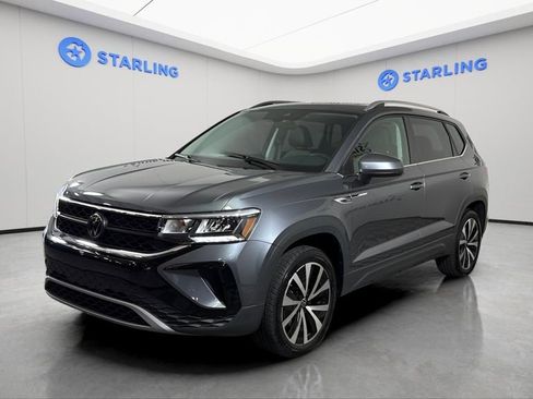 Used 2024 Volkswagen Taos SE image 38